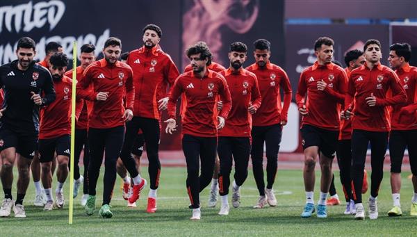 الأهلي يواصل تدريباته استعدادا لـ بتروجيت في الدوري