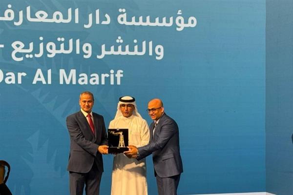 تكريم دار المعارف بـ معرض أبوظبي للكتاب 2025 .. صور