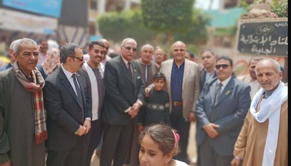 محافظ القليوبية يشيد بدور المجتمع المدني في خدمة الأهالي