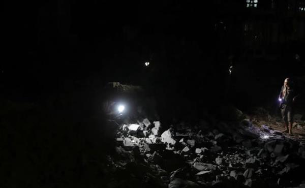 الحوثيون: 36 غارة أمريكية على صنعاء وصعدة ومحافظات أخرى وسقوط قتلى وجرحى