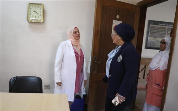 نائب وزير الصحة تتفقد جاهزية منشآت السيدة زينب الصحية في جولة مفاجئة