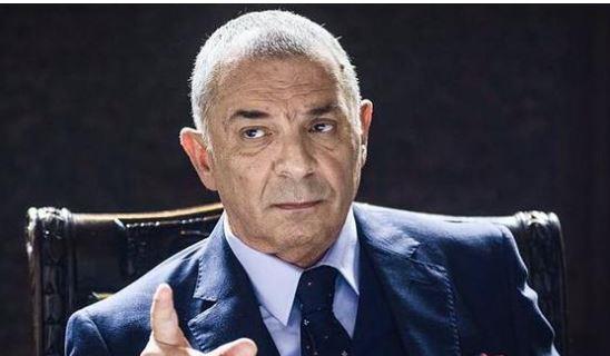 محمود حميدة :"لا يجب أن نصاب بالذعر من الذكاء الاصطناعي"