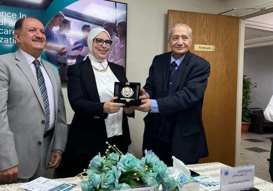 صحة الإسكندرية تشارك باحتفالية تخريج الدفعة الأولى من دبلوم إدارة المستشفيات