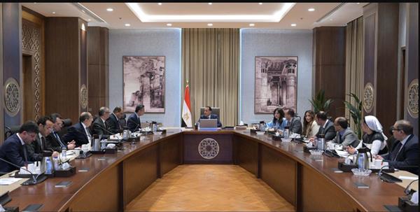 رئيس الوزراء يترأس اجتماع اللجنة العليا لضبط الأسواق وأسعار السلع