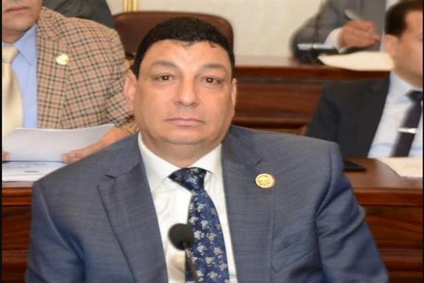 صناعة البرلمان: عمال مصر في صدارة اهتمام الدولة بفضل توجيهات الرئيس المستمرة