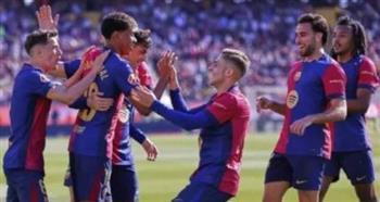 الدورى الإسبانى.. برشلونة يستضيف ريال بيتيس المتوهج الليلة