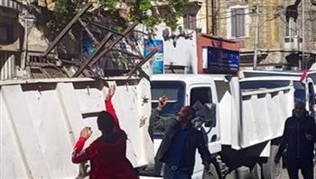   محافظ الإسكندرية يوجه بإزالة الإشغالات والتصدي لتجاوزات الباعة الجائلين