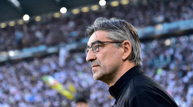 الدوري الإنجليزي .. مدرب ساوثهامبتون بعد هبوط الفريق: إنه يوم صعب علينا وعلى الجماهير