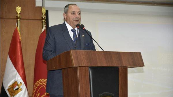 محافظ بورسعيد يوجه بدراسة إعادة التخطيط المروري لمحيط مسجد مريم ومستشفى آل سليمان