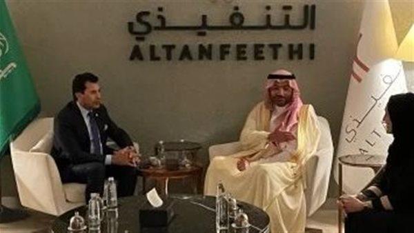 وزير والرياضة يصل الرياض للمشاركة فى منتدى الاستثمار الرياضى SIF