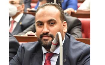   الرشيدي: زيارة ماكرون لمعالم مصر التاريخية رسالة للعالم بأنها بلد الأمن والأمان