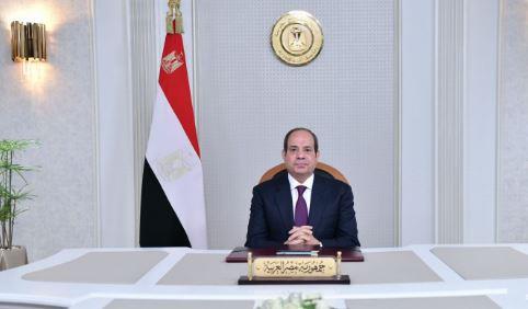 السيسي: نعول على تقدم فرنسا لتوطين الصناعات لتقليل الضغط على العملة الصعبة