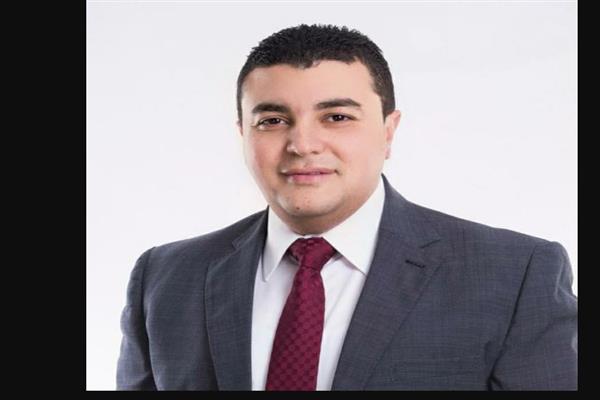 الكومي: القمة الثلاثية بين مصر وفرنسا والأردن تأتي في توقيت بالغ الأهمية