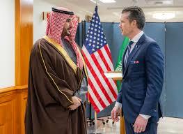   وزيرا الدفاع السعودى والأمريكى يبحثان تعزيز التعاون العسكرى