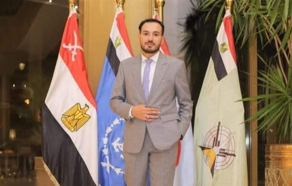 رامي علم الدين: زيارة ماكرون للقاهرة دعم دولي قوى لمواقف مصر الرافضة لتهجير الفلسطينيين