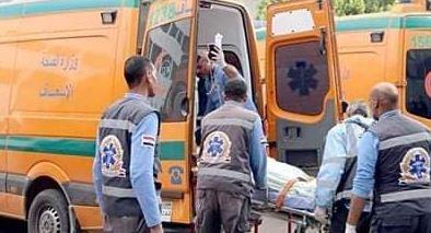 مصرع وإصابة 8 عمال بحادث إنقلاب سيارة نقل في البحيرة
