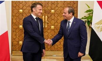   الرئيس السيسى وماكرون يصلان العريش