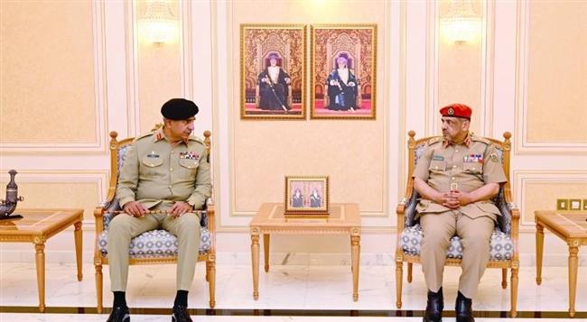 مذكرة تفاهم بين عُمان وباكستان للتعاون في المجالات الأكاديمية العسكرية