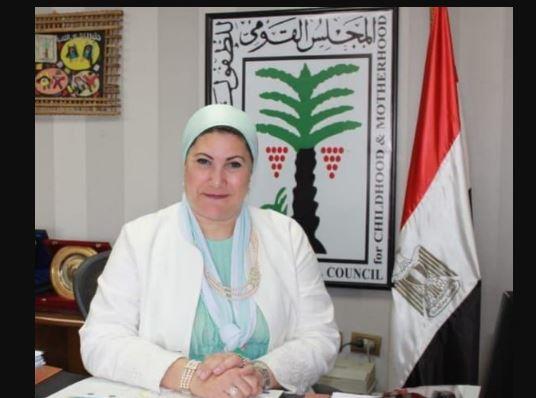"الطفولة والأمومة" يقدم دعمه للطفلين بواقعة إلقاء سيدة لصغيرين بالإسكندرية