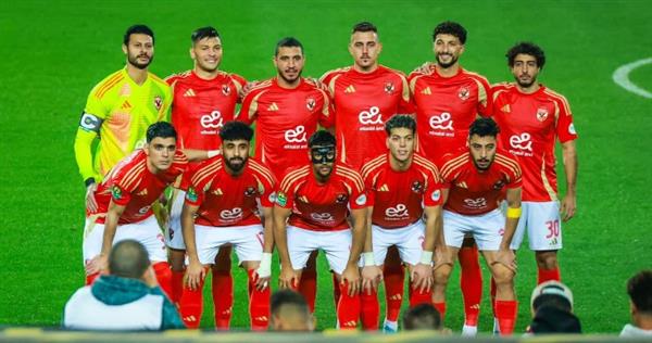 كولر يعلن تشكيل الأهلي أمام الهلال السوداني