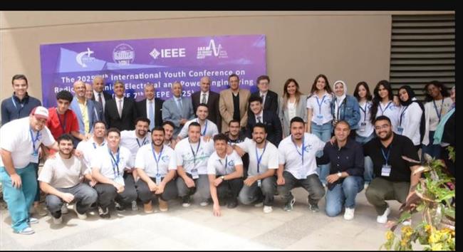 د. فرج يشهد  انطلاق فعاليات مؤتمر الشباب الدولي في مجال القوى الكهربائية و الإلكترونيات 