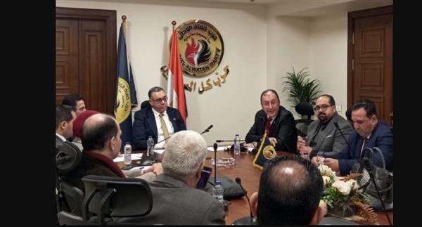 الاتصال السياسي بحماة الوطن ترحب بزيارة الرئيس الفرنسي لمصر