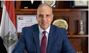 وزير الري يهنئ العاملين بالوزارة بمناسبة عيد العمال