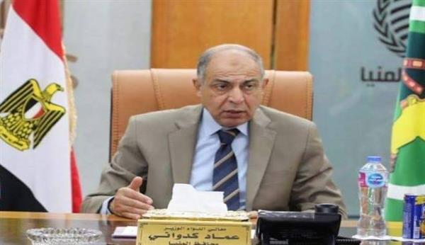محافظ المنيا : توريد أكثر من 230 ألف طن قمح من المزارعين حتى الآن