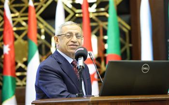   عبد الغفار :  "آيكوميس 2025" هو "البوابة الذهبية" التي نطل منها على مستقبل الابتكار