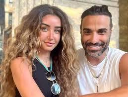  أحمد فهمي يوضح سبب حذف منشور عودته لهنا الزاهد