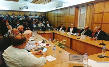   " رجال أعمال الإسكندرية" تُنظِّم لقاءً مع الخبير القانوني أيمن الفولي لمُناقشة مستجدات قانون العمل