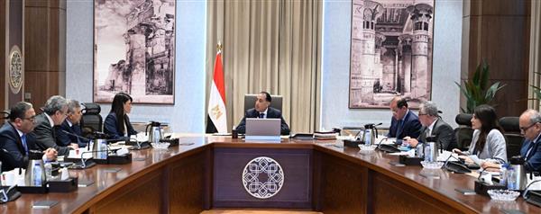 رئيس الوزراء يتابع جهود إصلاح وإعادة هيكلة الهيئات الاقتصادية