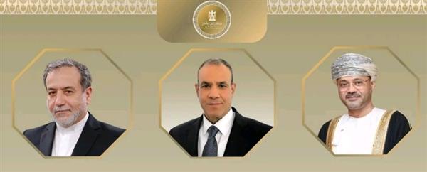 وزير الخارجية يُجري اتصالين هاتفيين مع نظيريه العماني والإيراني
