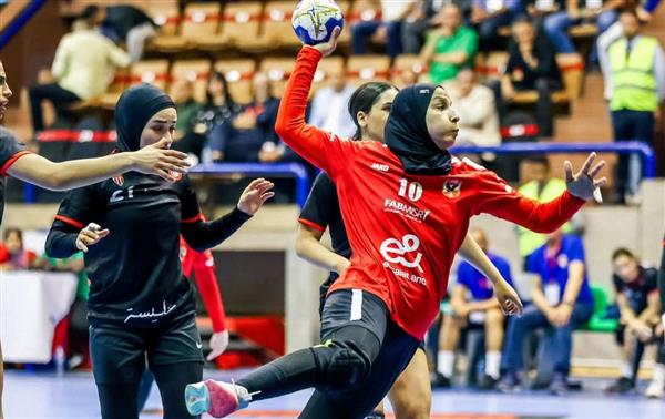 سيدات يد الأهلي يتأهلن لأول نهائي في كأس السوبر الإفريقي