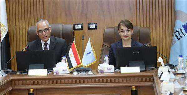 سفيرة جمهورية رومانيا تزور المركز القومي للبحوث