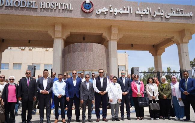 رئيس الهيئة العامة للاعتماد والرقابة الصحية يعقد حوارا مجتمعيا بشمال سيناء