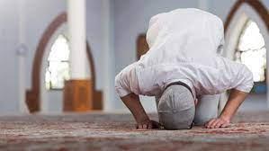   هل صلاة الصبح بعد طلوع الشمس تعوض الفجر؟