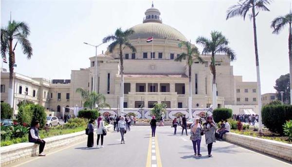 جامعة القاهرة تختتم فعاليات الموسم الثقافي بمحاضرة حول "تكنولوجيا الفضاء فى مصر"