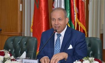   رئيس جامعة المنصورة يُشيد بعطائهم الإنساني ودورهم المحوري في دعم المنظومة الصحية