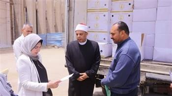   نائب محافظ دمياط تستقبل طن لحوم من "الأوقاف" لدعم الأسر الأولى بالرعاية
