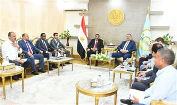   شعيب يبحث مع قنصل روسيا بالإسكندرية التواءمة بين لينجراد الروسية ومطروح