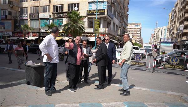 شعيب يتفقد اعمال التطوير فى شوارع مرسى مطروح