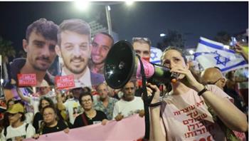   رهائن سابقون يدعون إسرائيل للتوصل إلى اتفاق لإطلاق سراح جميع المحتجزين