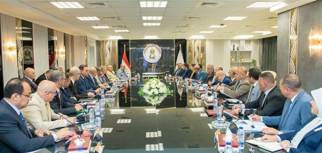 "صلاح": نعمل على نقل أحدث تكنولوجيات التصنيع العسكري والمدني إلى خطوط الإنتاج