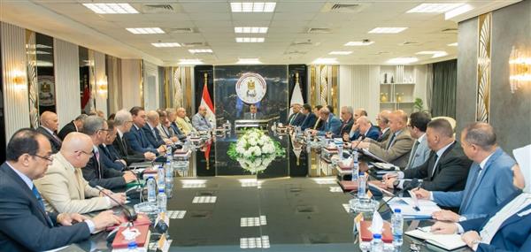 "صلاح": نعمل على نقل أحدث تكنولوجيات التصنيع العسكري والمدني إلى خطوط الإنتاج