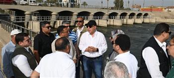   فى زيارة مفاجئة..وزير الري يتفقد حالة الري وأعمال تطهيرات الترع بمحافظتى القليوبية والشرقية 