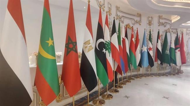 وصول القادة إلى بغداد للمشاركة في القمتين العربية والتنموية.. والرئيس الفلسطيني أول الحاضرين