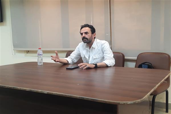 إبراهيم السمان في "ماستر كلاس" بمهرجان المسرح العالمي: لا تساوم على موهبتك