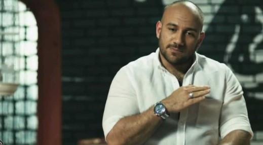 أحمد مكي يعلن وفاة نجل شقيقته ويطالب جمهوره بالدعاء له