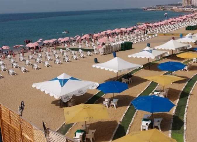 حملة مكبرة  من السياحة والصحة والتموين علي المنشآت بالإسكندرية